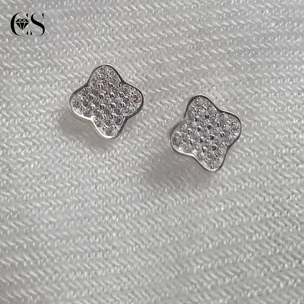 Juegos pendientes trevol con cristal blanco