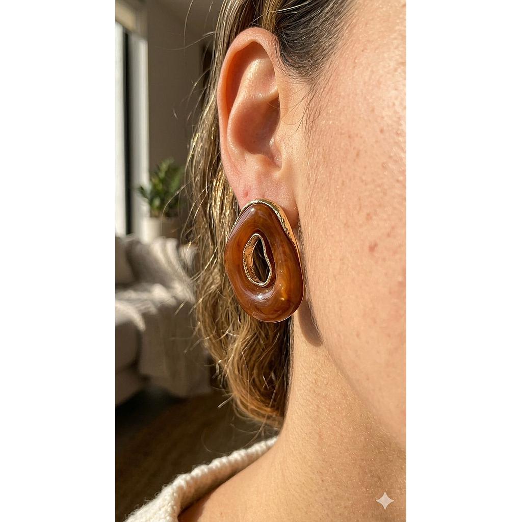 ARETES ESMALTADO ORO LAMINADO